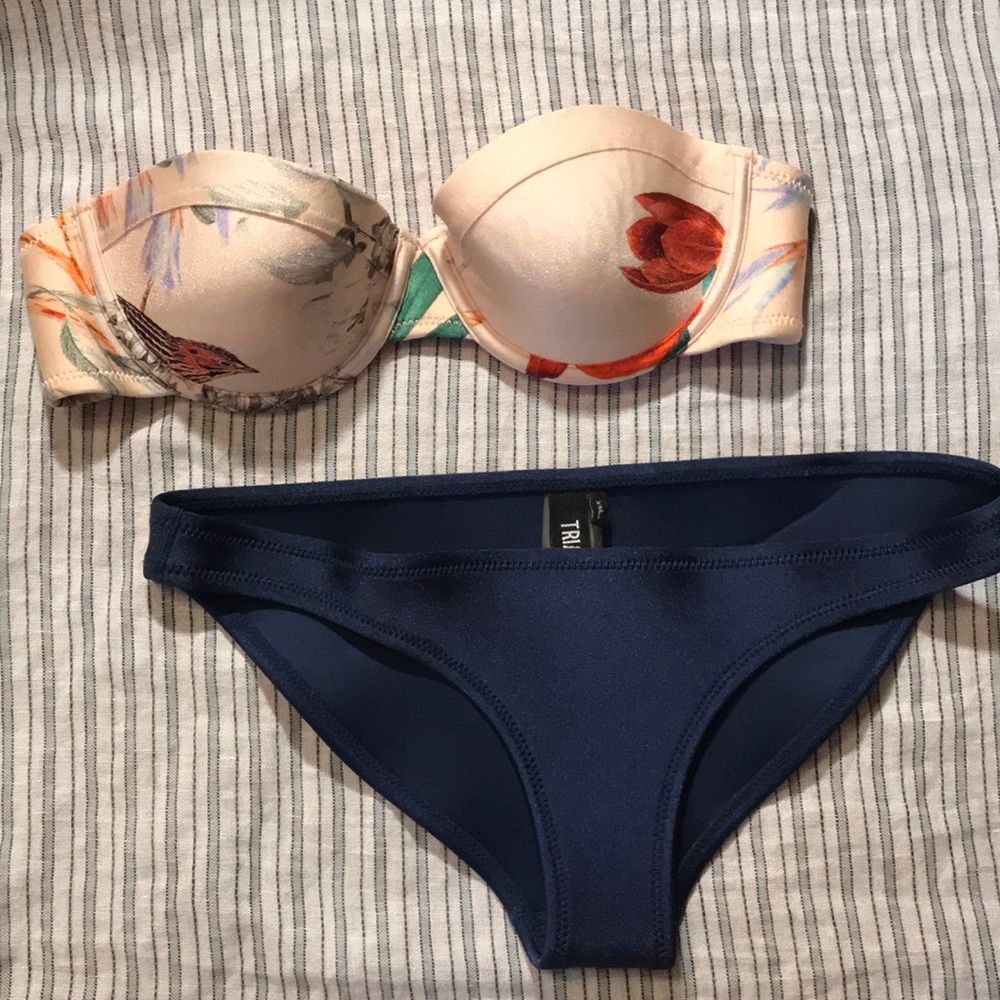 triangl bikini set